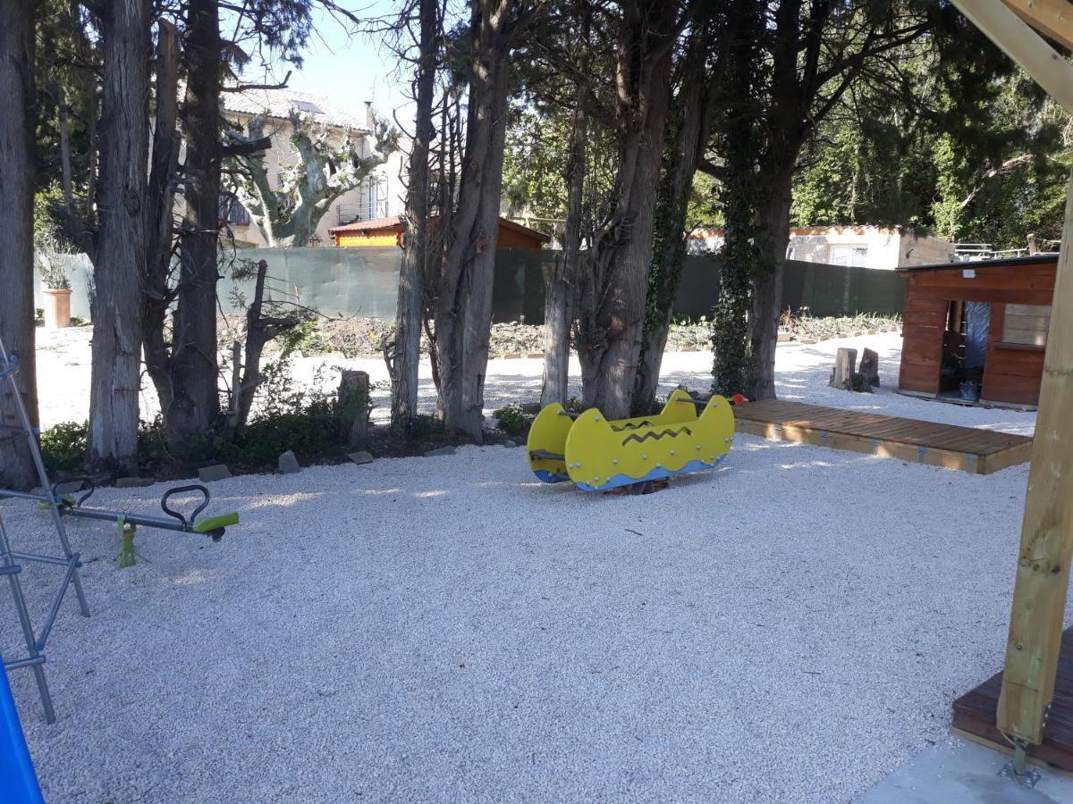 La Maison Du Moulin De Tartay Авиньон Екстериор снимка