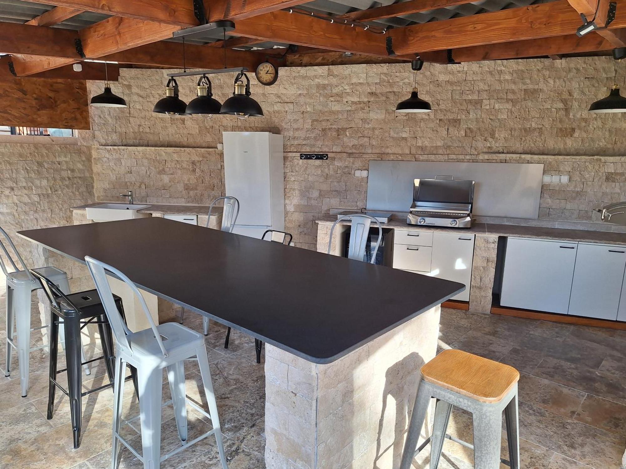 La Maison Du Moulin De Tartay Авиньон Екстериор снимка