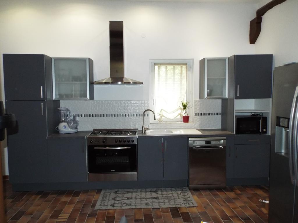 La Maison Du Moulin De Tartay Авиньон Екстериор снимка